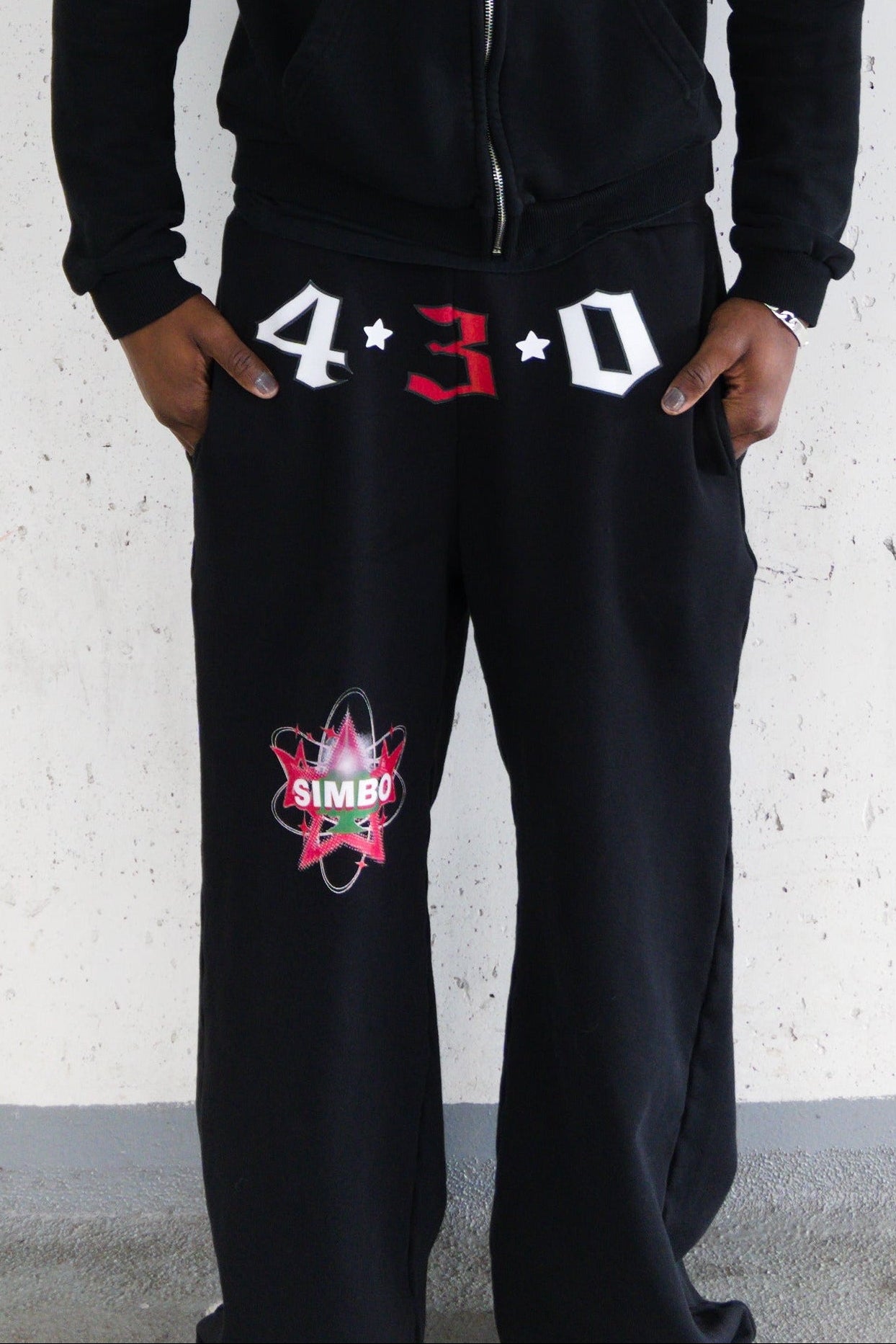 "ODAA" 43R0 SWEATS
