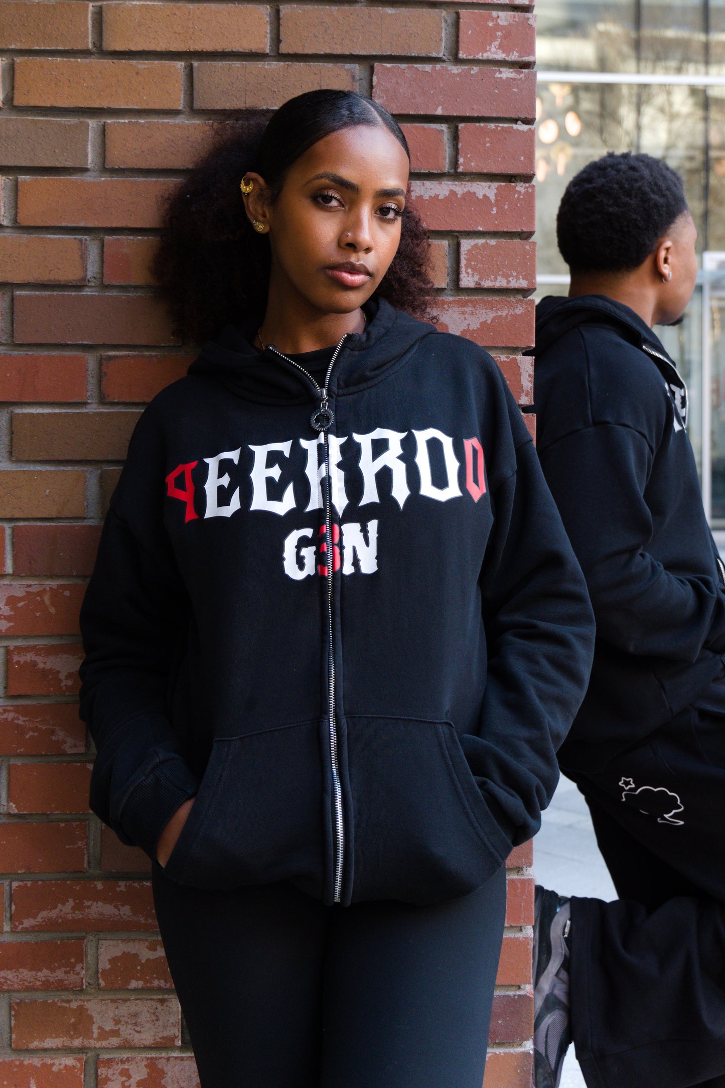 "ODAA" 43R0 ZIP UP